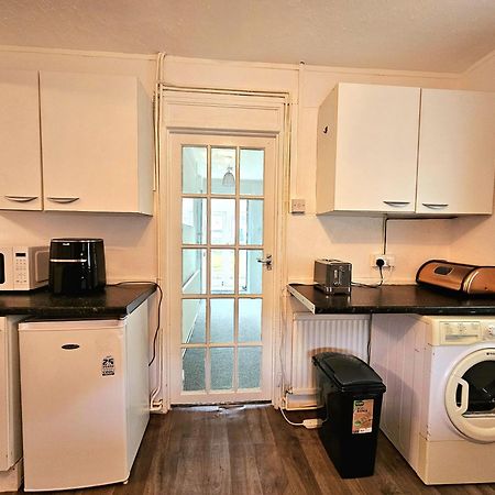 Cozyhome-3Br-5Guest#Netflix#Parking#Garden Nottingham Extérieur photo