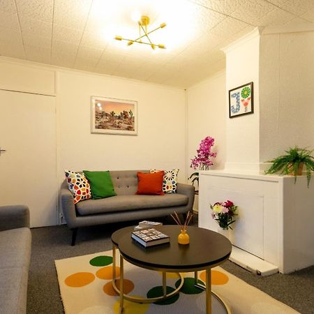 Cozyhome-3Br-5Guest#Netflix#Parking#Garden Nottingham Extérieur photo
