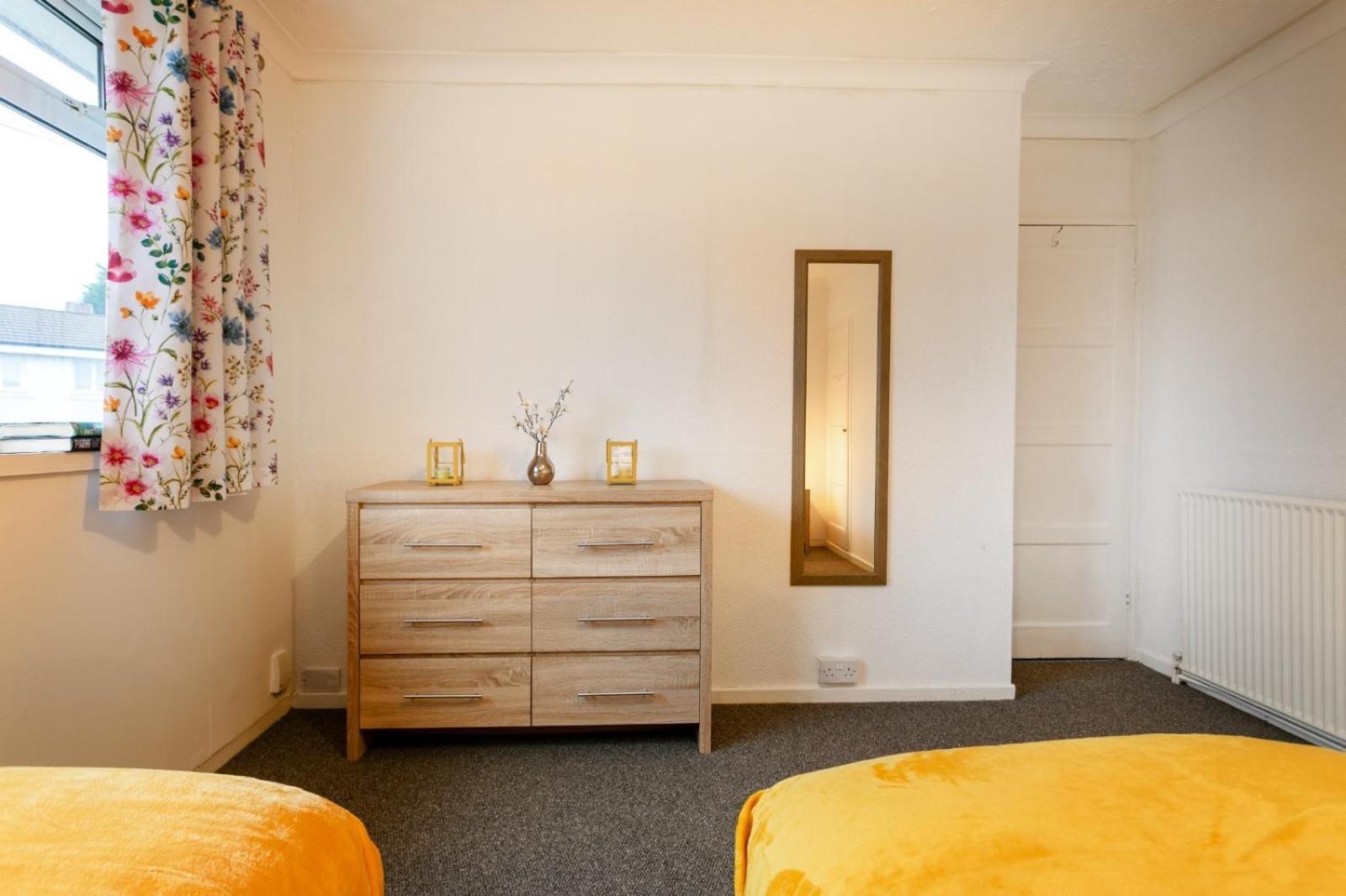Cozyhome-3Br-5Guest#Netflix#Parking#Garden Nottingham Extérieur photo