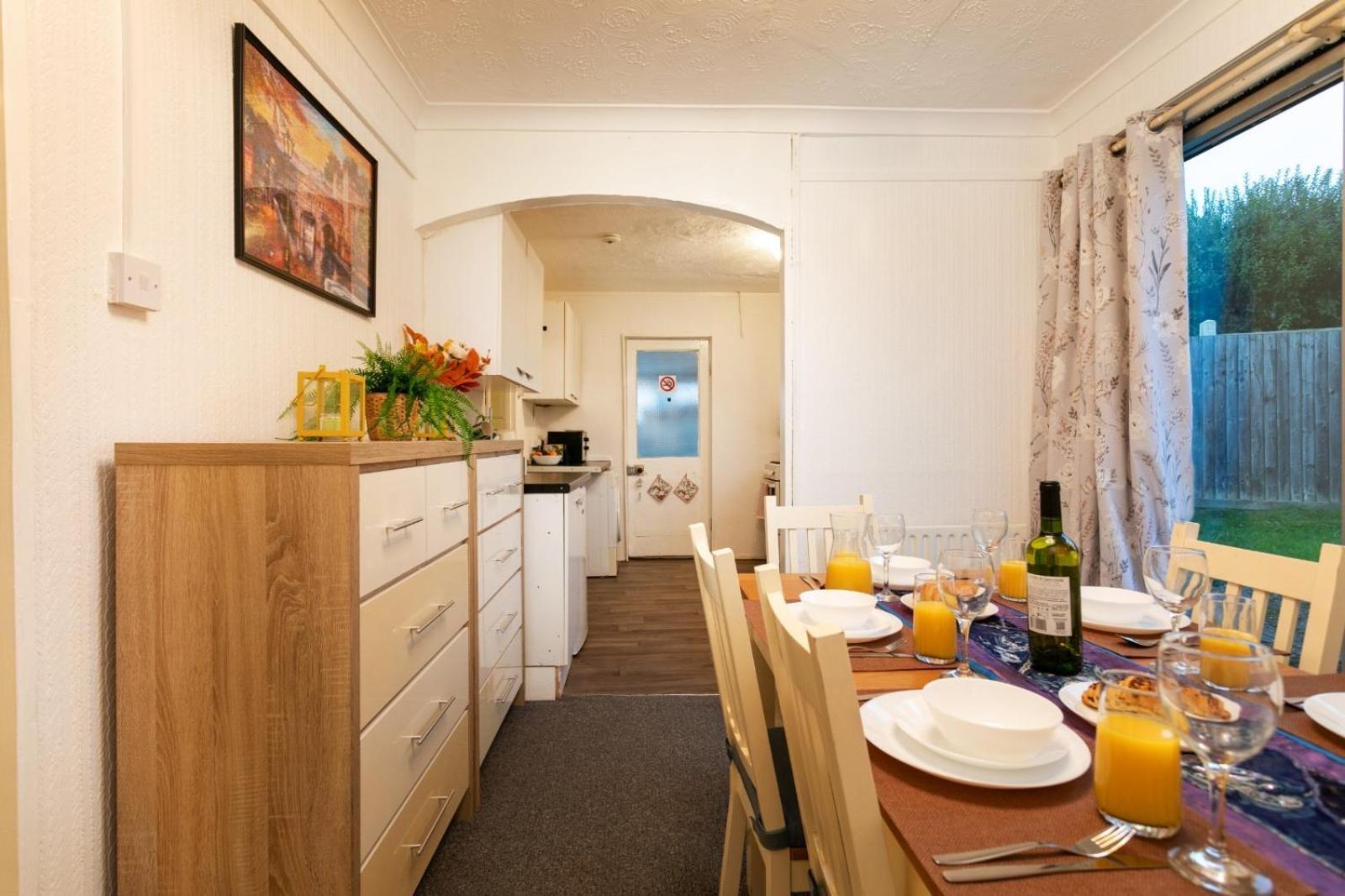 Cozyhome-3Br-5Guest#Netflix#Parking#Garden Nottingham Extérieur photo